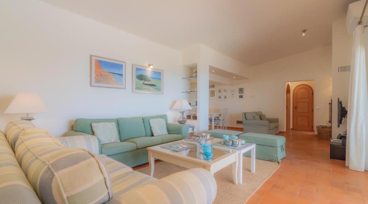 Villa Prado - Beautiful Beachfront Villa Albufeira Luaran gambar