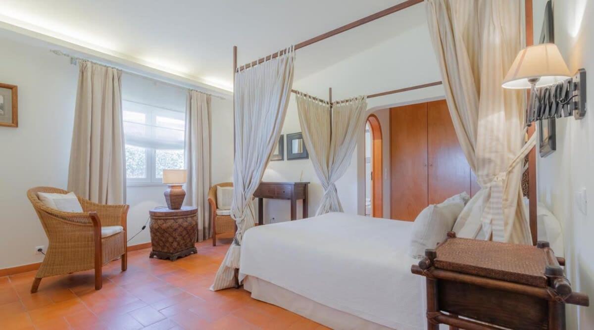 Villa Prado - Beautiful Beachfront Villa Albufeira Luaran gambar
